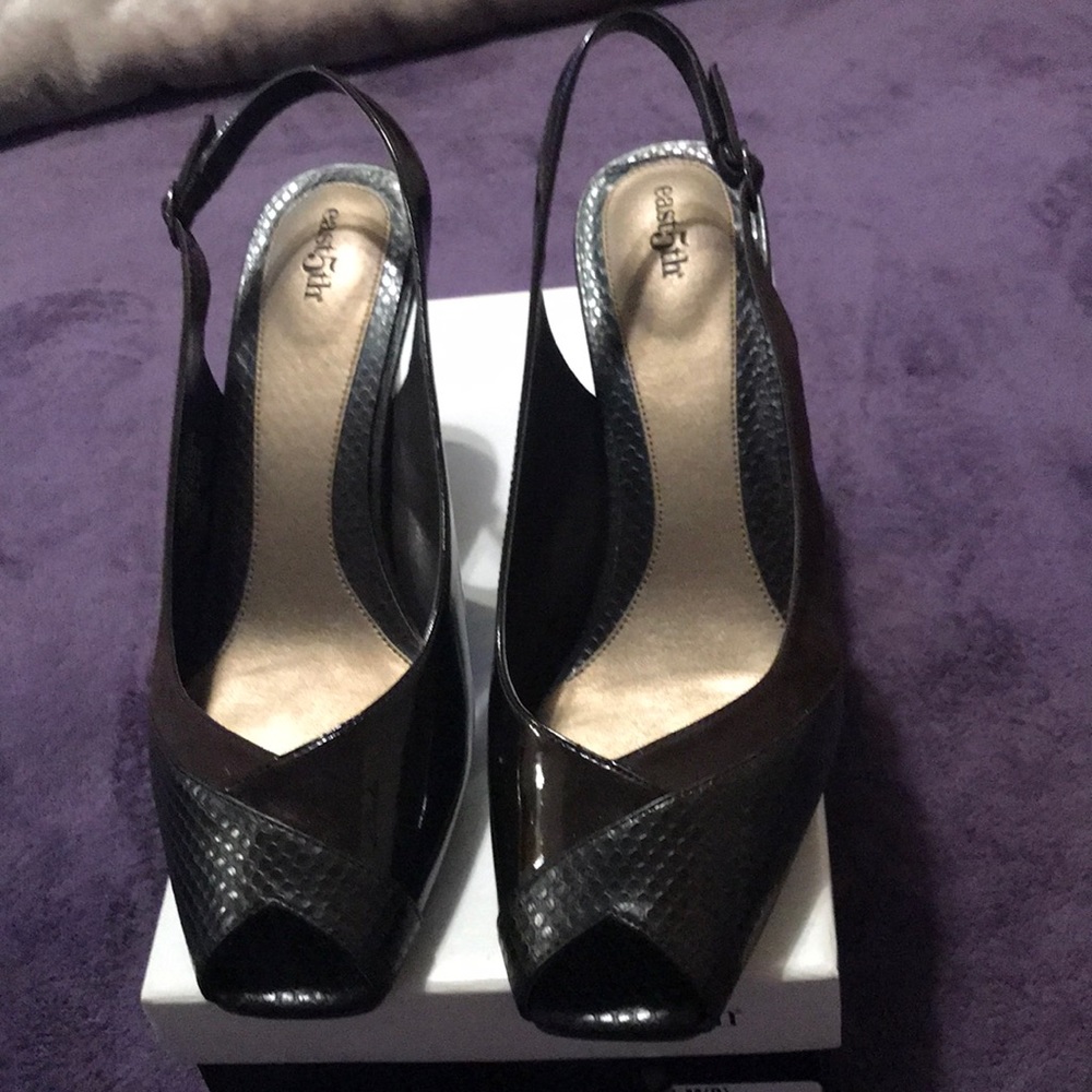 Women Chloe east 5th sling back peep toe pumps size 11 brown
